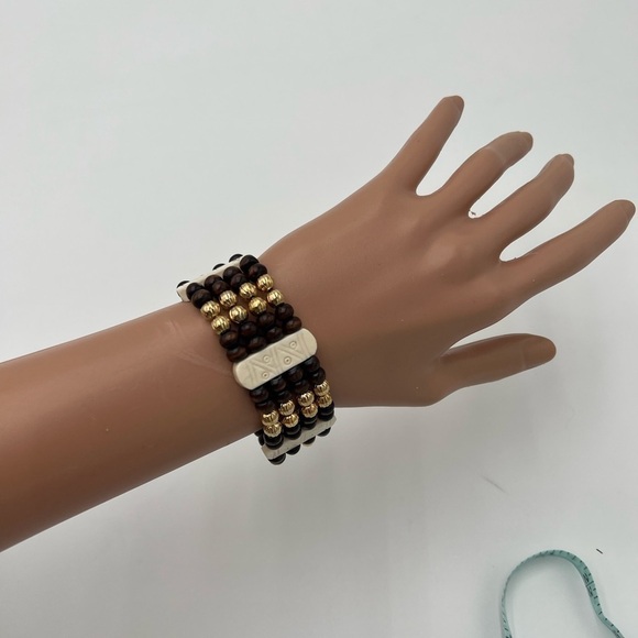 Multi-Layer Beaded Stretchable Statement Bracelets NWT - Picture 8 of 10